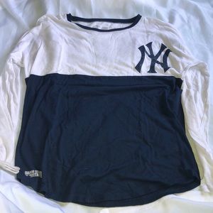 Yankees long sleeve